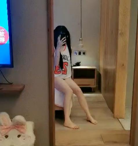 虎牙超人气新人可爱幼齿粉嫩洛丽塔美女【粉嫩浮力姬】新人罗莉妹（胖次猫）最新散播合集[7v-5.8G]